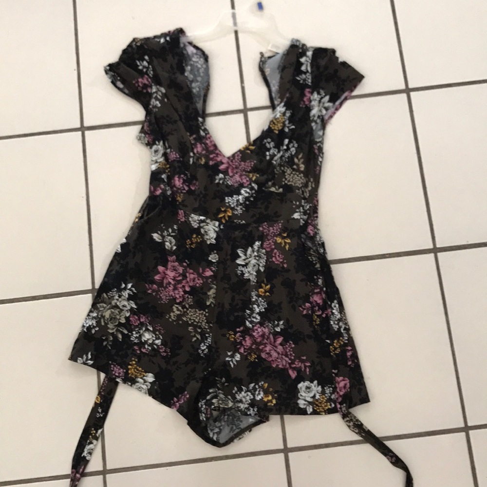 Forever 21 Romper